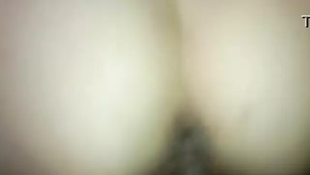 Adam, Özbek sevgiliyi sikişle dağıttı.